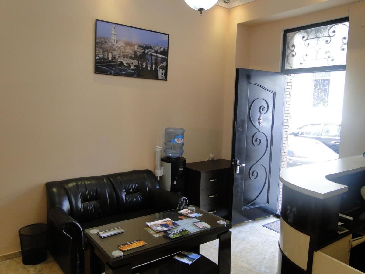 Отель Hotel Verona Батуми-17